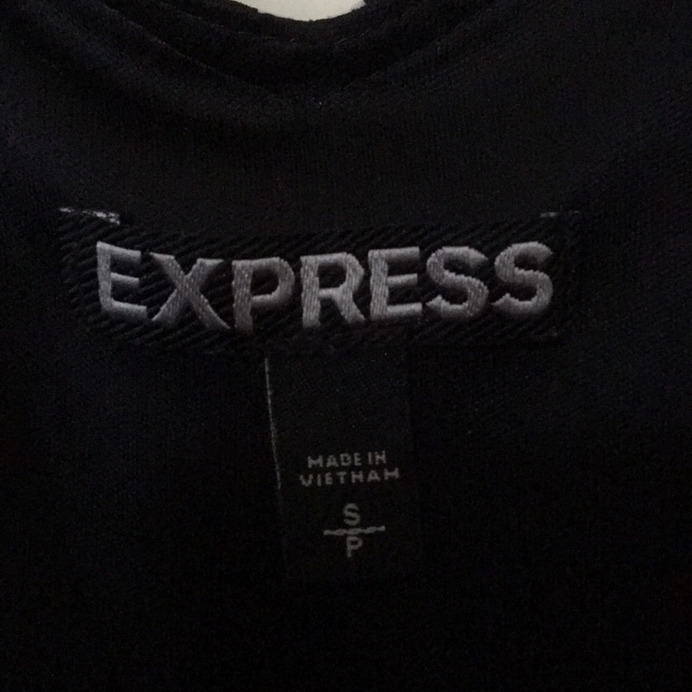 Express - Picture 3 of 3